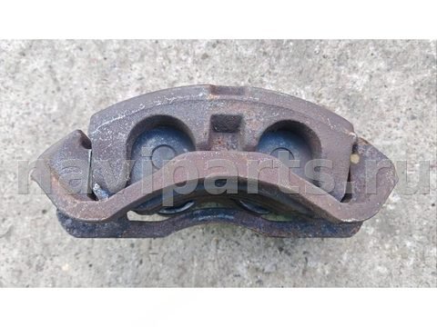 Суппорт передний левый Iveco Daily, 2004 г., OEM 42470847, арт. 015S815439