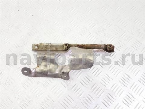 Тепловой экран глушителя BMW X7 G07, 2018 г., OEM 7424928, арт. 108350