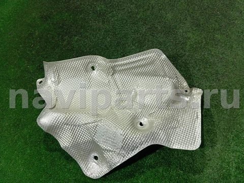 Тепловой экран глушителя Audi Q7, 2020 г., OEM 4M1825644E, арт. 36524