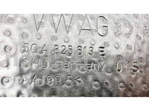 Тепловой экран глушителя Audi Q3, 2022 г., OEM 5QA825613E, арт. B126681_2, фото 4