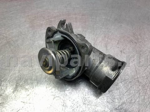 Термостат Mercedes GL X164, 2010 г., OEM A6422000215, арт. 81983