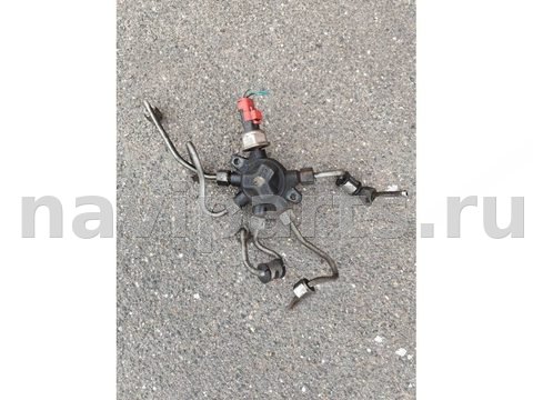 Топливная рампа Ford Focus, 2008 г., OEM 4M5Q9D280DB, арт. 93787023