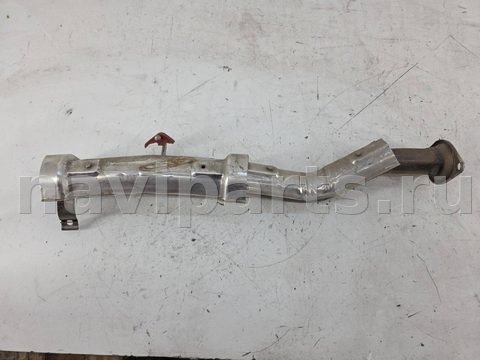 Труба приёмная глушителя Aston Martin DB9, 2012 г., OEM 4G435220AD, арт. 13964, фото 2