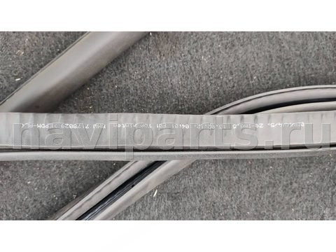 Уплотнитель BMW 7 F01/F02, 2011 г., OEM 7178029, арт. 303-139, фото 2
