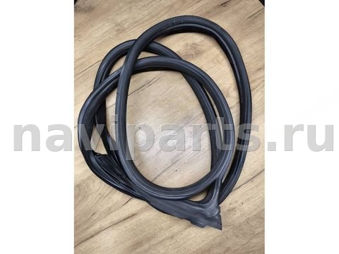 Уплотнитель BMW 5 F10/F11/GT F07, 2013 г., OEM 7196349, арт. 303-539