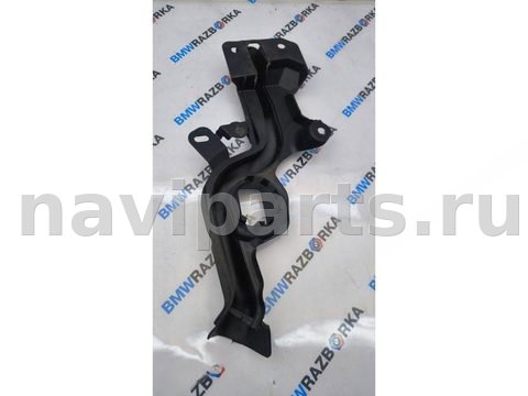 Уплотнитель BMW M4 G82, 2021 г., OEM 8075016, арт. 590-373