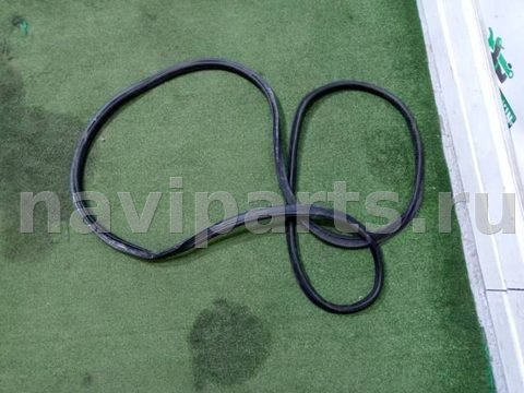 Уплотнитель багажника Porsche Cayenne, 2015 г., OEM 7P5827705, арт. 14234