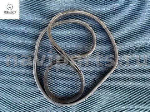 Уплотнитель багажника Mercedes ML W164, 2008 г., OEM A1647400778, арт. 165218738