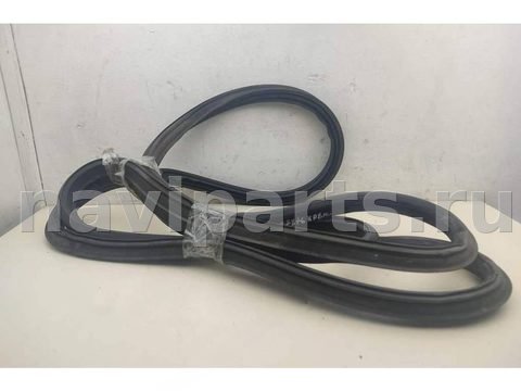 Уплотнитель багажника Hyundai H1, 2009 г., арт. 55211856