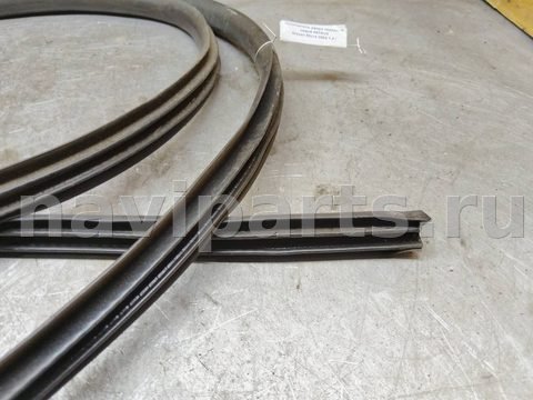 Уплотнитель двери передней левой Nissan Micra K12, 2002 г., арт. 104617, фото 3