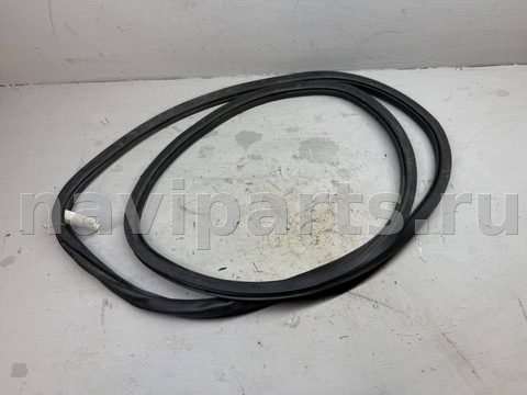 Уплотнитель двери передней левой Volkswagen Passat B6, 2007 г., арт. B113464701
