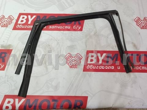 Уплотнитель двери задней правой Porsche Cayenne, 2016 г., OEM 7P0839432L, арт. 16578