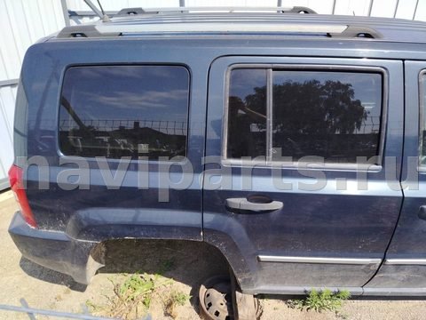 Уплотнитель двери задней правой Jeep Patriot, 2006 г., арт. 180925