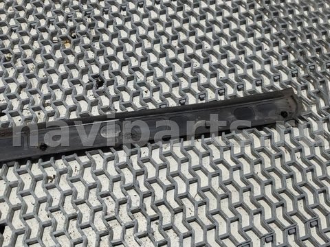 Уплотнитель двери задней правой Mercedes ML W164, 2006 г., OEM A1646905662, арт. 2-197_2