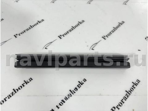 Уплотнитель двери задней правой BMW X7 G07, 2024 г., OEM 7482168, арт. 3217