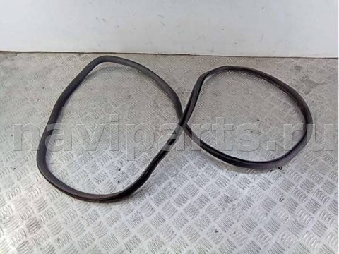 Уплотнитель двери задней правой Audi A4 B6, 2002 г., арт. 34470295