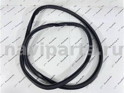 Уплотнитель двери задней правой Volvo XC90 LA4, 2018 г., OEM 32229219, арт. 3671
