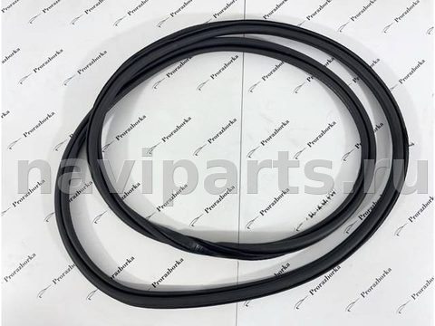 Уплотнитель двери задней правой Volvo XC90 LA4, 2018 г., OEM 32229219, арт. 3672