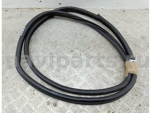 Уплотнитель двери задней правой BMW 3 E46, 1998 г., OEM 8194775, арт. 53943170