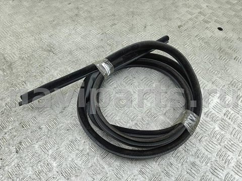 Уплотнитель двери задней правой BMW 5 E60/E61, 2003 г., OEM 7033776, арт. 54326476