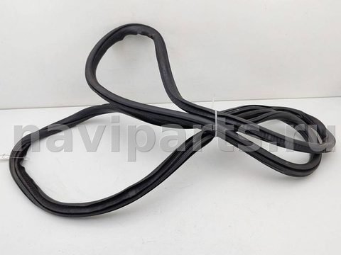 Уплотнитель двери задней правой BMW 2 F45/F46, 2016 г., OEM 51727420050, арт. 55213468