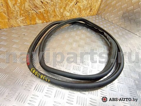Уплотнитель двери задней правой Mercedes B W245, 2008 г., OEM A1696920476, арт. 73383083