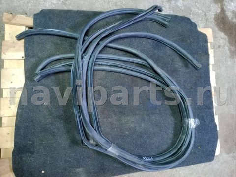Уплотнитель двери задней правой Mazda 3, 2005 г., арт. 86767064_4