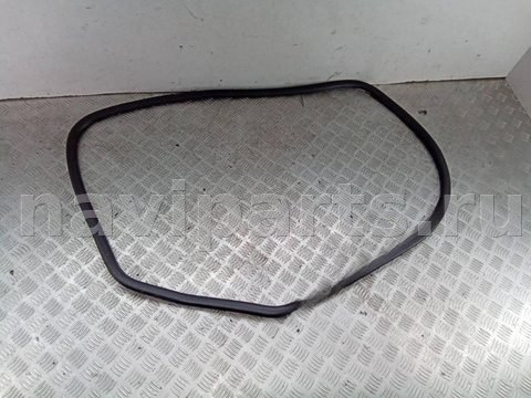 Уплотнитель двери задней правой Audi A4 B6, 2002 г., OEM 8E9833721B, арт. 87088806