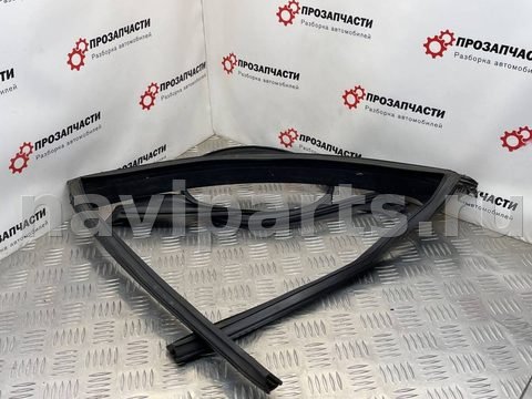 Уплотнитель двери задней правой Mercedes S W221, 2010 г., арт. 9-251-120