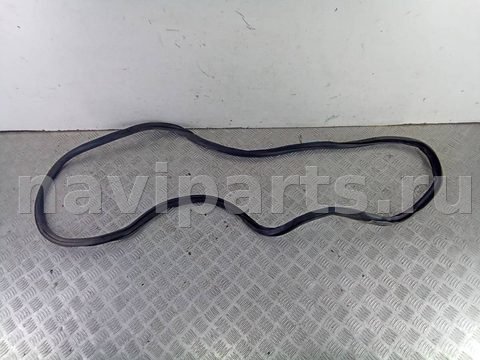Уплотнитель двери задней правой Skoda Superb, 2012 г., OEM 3T5867367, арт. 90753860