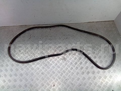 Уплотнитель двери задней правой Volkswagen Touareg, 2008 г., арт. 94520275