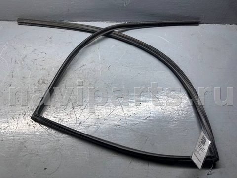 Уплотнитель двери задней правой SsangYong Kyron, 2006 г., OEM 7338109000, арт. B92484946