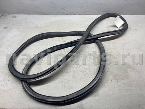 Уплотнитель двери задней правой Skoda Superb, 2010 г., OEM 3T5867367, арт. B97029067