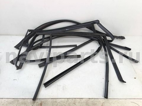 Уплотнитель двери задней правой BMW X3 F25, 2015 г., арт. BBMW23503_3