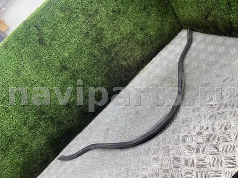 Уплотнитель капота Volkswagen Jetta, 2015 г., арт. 117133