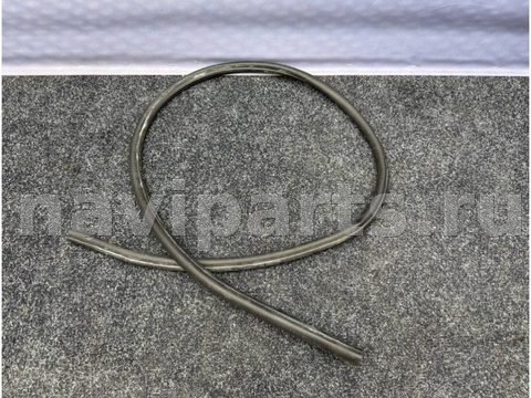 Уплотнитель капота BMW 5 G30/G31, 2022 г., OEM 7349599, арт. 1652