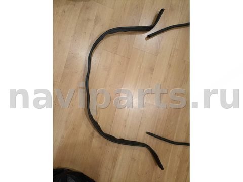 Уплотнитель капота Mercedes E W212, 2012 г., OEM A2126280800, арт. 1811-5