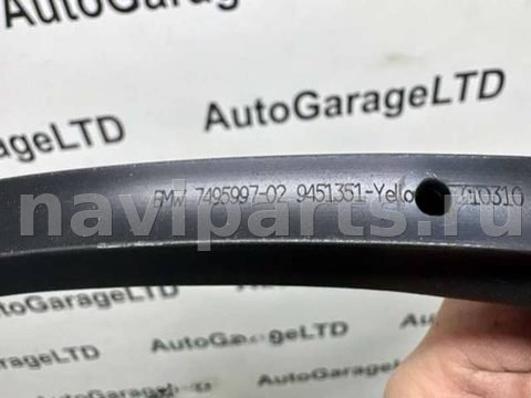 Уплотнитель капота BMW X7 G07, 2023 г., OEM 51767495997, арт. 35641, фото 4