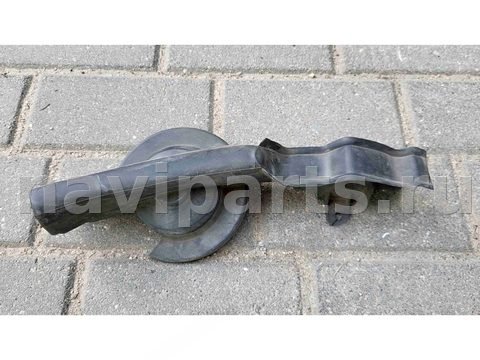 Уплотнитель капота BMW 4 F32/F33/GT F36, 2019 г., OEM 51767255804, арт. 816