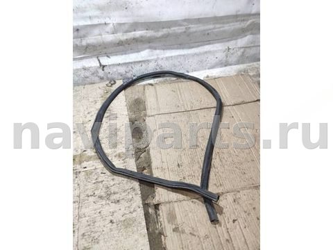 Уплотнитель капота Audi A6 C6, 2006 г., арт. 94784690
