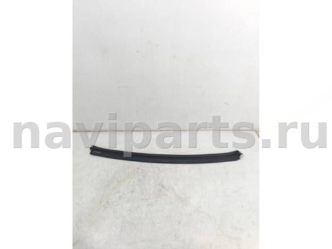 Уплотнитель капота BMW 7 F01/F02, 2013 г., OEM 7199435, арт. BBMW31392