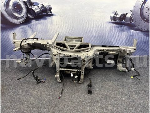 Усилитель торпедо BMW X5 G05, 2024 г., OEM 9624953, арт. 3370