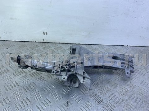 Усилитель торпедо Mercedes E W213, 2019 г., OEM A2136886300, арт. 49184