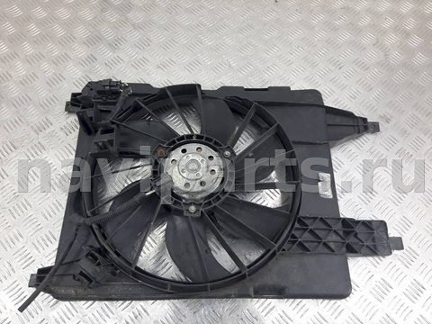Новое Renault Megane, 2006 г., OEM 8200680824, арт. 1079313