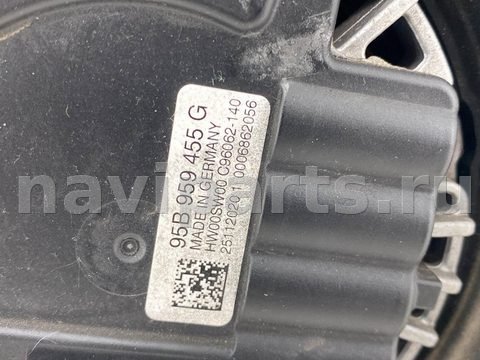 Новое Porsche Macan, 2020 г., OEM 95B959455F, арт. 12120, фото 2