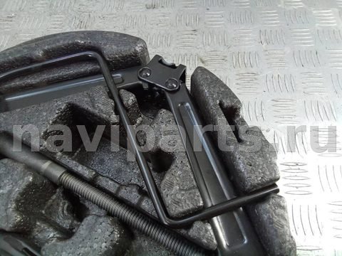Новое Volkswagen Transporter T4, 2001 г., OEM 332021609, арт. 102397169, фото 9