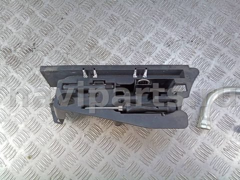 Новое Audi A6 C6, 2006 г., OEM 4F5012111, арт. 110603100