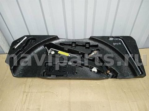 Новое Mercedes ML W164, 2006 г., OEM A1648990614, арт. 1136.DOL12