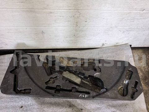 Новое Mercedes ML W164, 2008 г., OEM A1648990614, арт. 15462.H2671