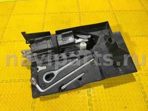 Новое Mercedes C W203, 2004 г., арт. 21991